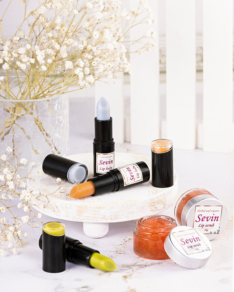 عکاسی رژ لب